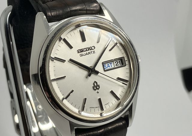 希少モデル) セイコーQZ 美しい製品 傷のないガラス 1975年